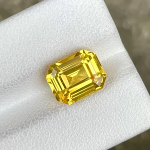 ID 114_410_1.B Yellow Sapphire · Asscher Cut · 6.53 ct · Sri Lanka
