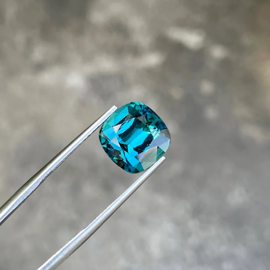 ID 124_399_1.B Blue Afghan Tourmaline · Step Cushion · 6.15 ct · Afghanistan