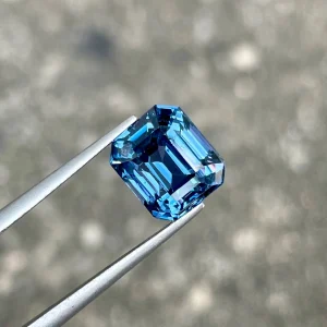 ID 128_420_5.C Color Change Cobalt Spinel · Emerald Cut · 5.39 ct · Tanzania