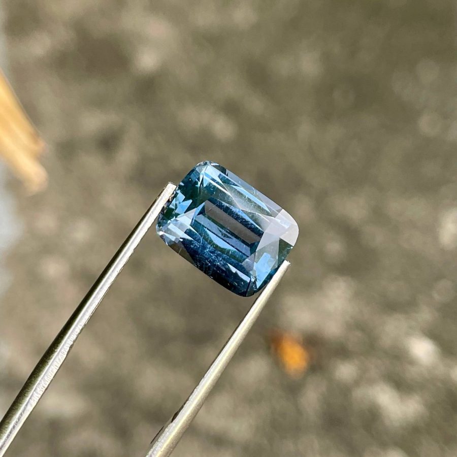 ID_112_405_3.D Blue-Grey Spinel · Fancy Cushion · 5.15 ct · Tanzania