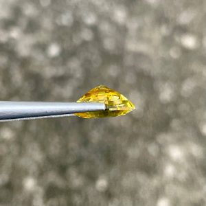 Yellow Sapphire · Asscher Cut · 5.17 ct · Sri Lanka