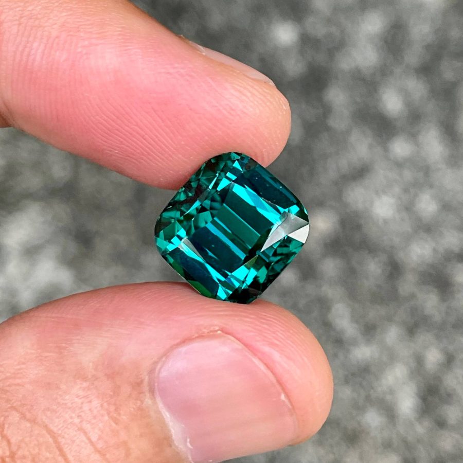 ID_122_403_2.D Greenish Blue Tourmaline · Cushion Cut · 8.35 ct · Afghanistan