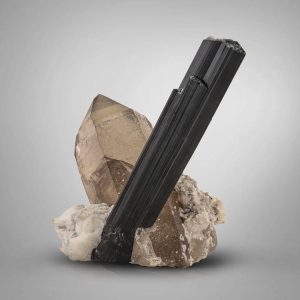 ID_135_415_2.A Black Tourmaline on Albite with Smoky Quartz · Pakistan